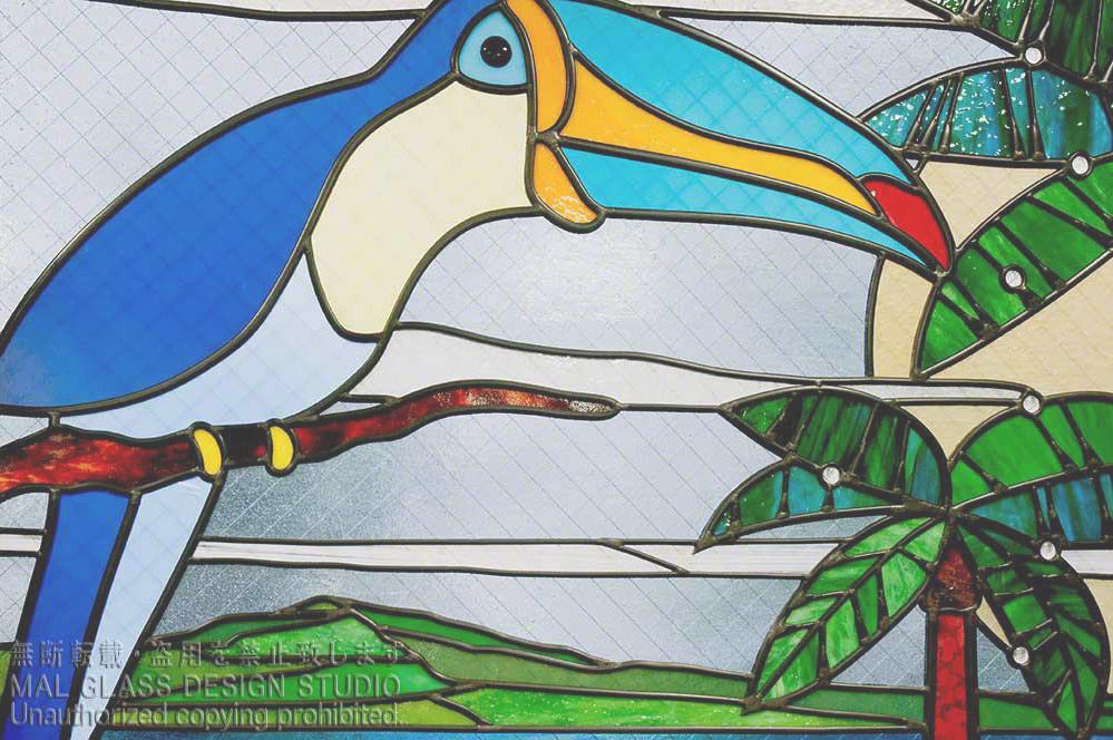 具象的なステンドグラスの施工例。オオハシのステンドグラス。